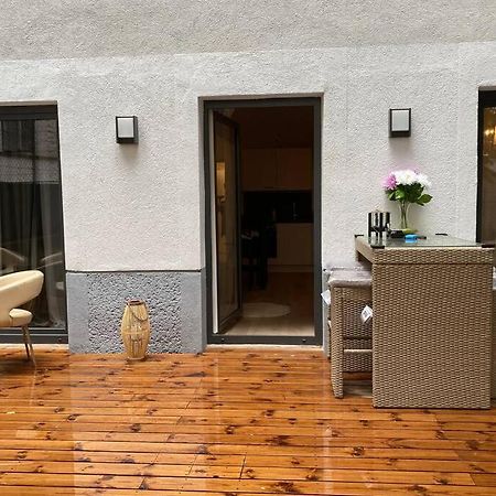 Atelier - Apartment With Garden Viena Exterior foto