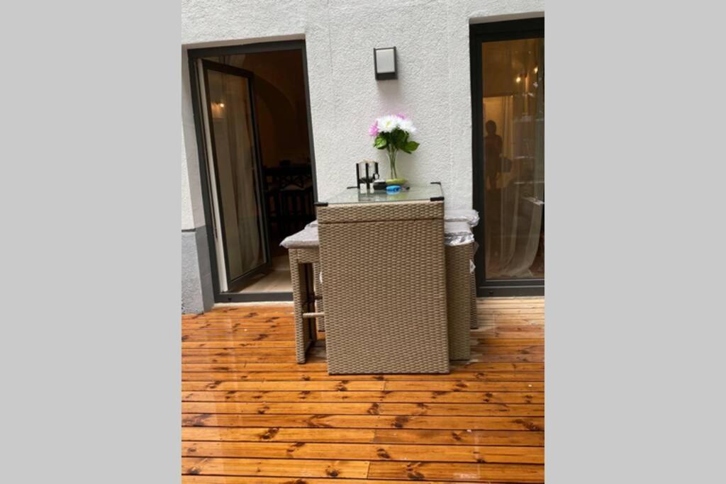 Atelier - Apartment With Garden Viena Exterior foto